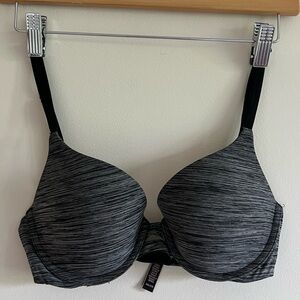 Victoria Secret Tshirt Bra